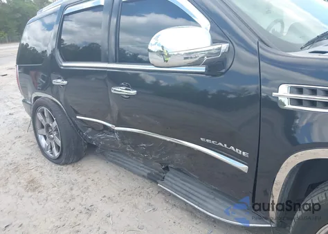 2010 Cadillac Escalade Luxury z USA, uszkodzony, nr VIN 1GYUCBEF6AR266325